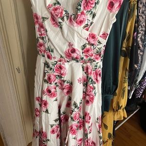 The Pretty dress company